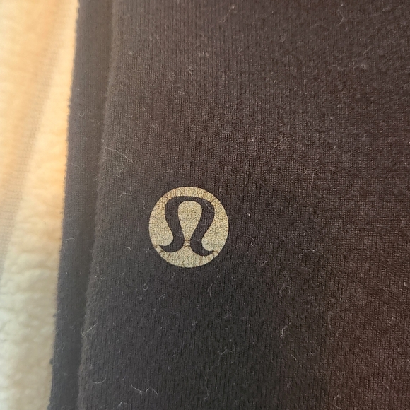 Lululemon athletica cropped leggings black- med - Picture 4 of 4